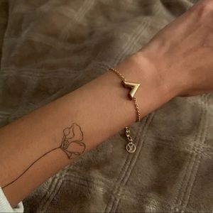 Louis Vuitton Essential V Bracelet AUTHENTIC